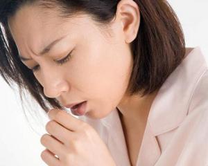 Аллергический кашель - симптомы у взрослых и детей, лечение