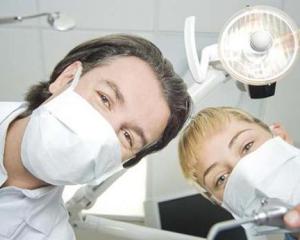 Карієс: фото, причини, лікування та профілактика карієсу на зубах