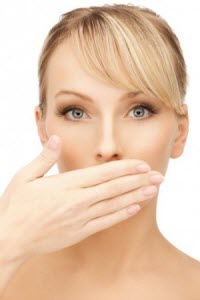 Как избавиться от запаха лука изо рта. По какой причине появляется неприятный запах? Как избавиться от запаха лука во рту