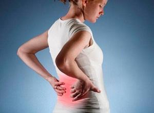 Чрезмерные нагрузки на спину являются наиболее распространенной причиной боли