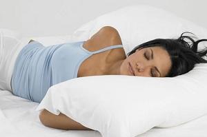 правильное положение тела во время сна