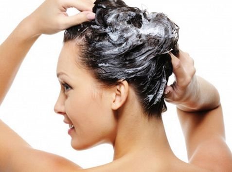 Выбираете шампунь против выпадения волос